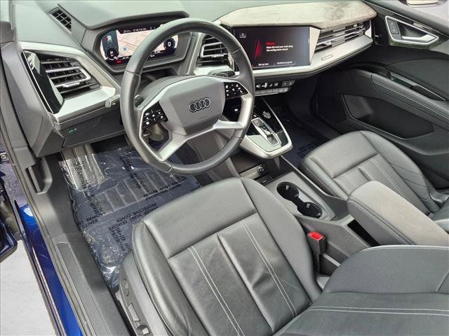 Used 2023 Audi Q4 e-tron Premium Plus w/ Premium Plus RWD image 9