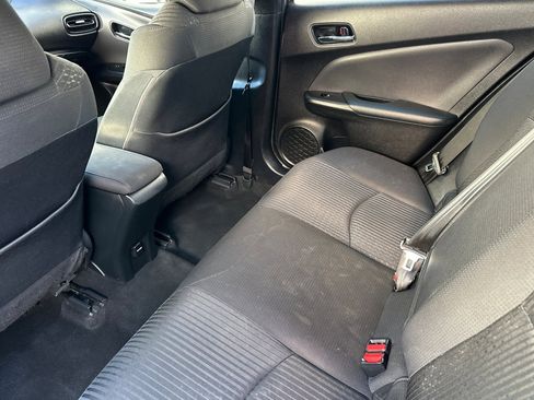 Used 2017 Toyota Prius Two image 12