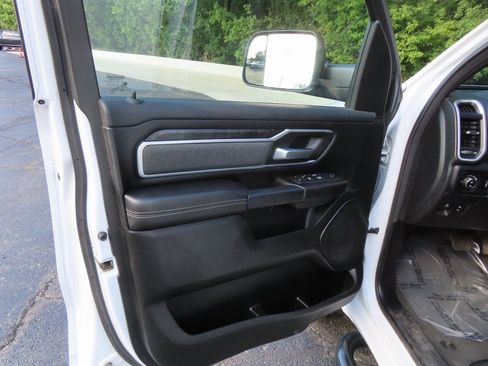 Used 2022 RAM 1500 Big Horn image 25