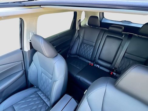 New 2026 Nissan Rogue Platinum AWD/4WD image 23