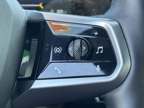 Certified 2024 BMW i5 eDrive40i w/ M Sport Package image 20