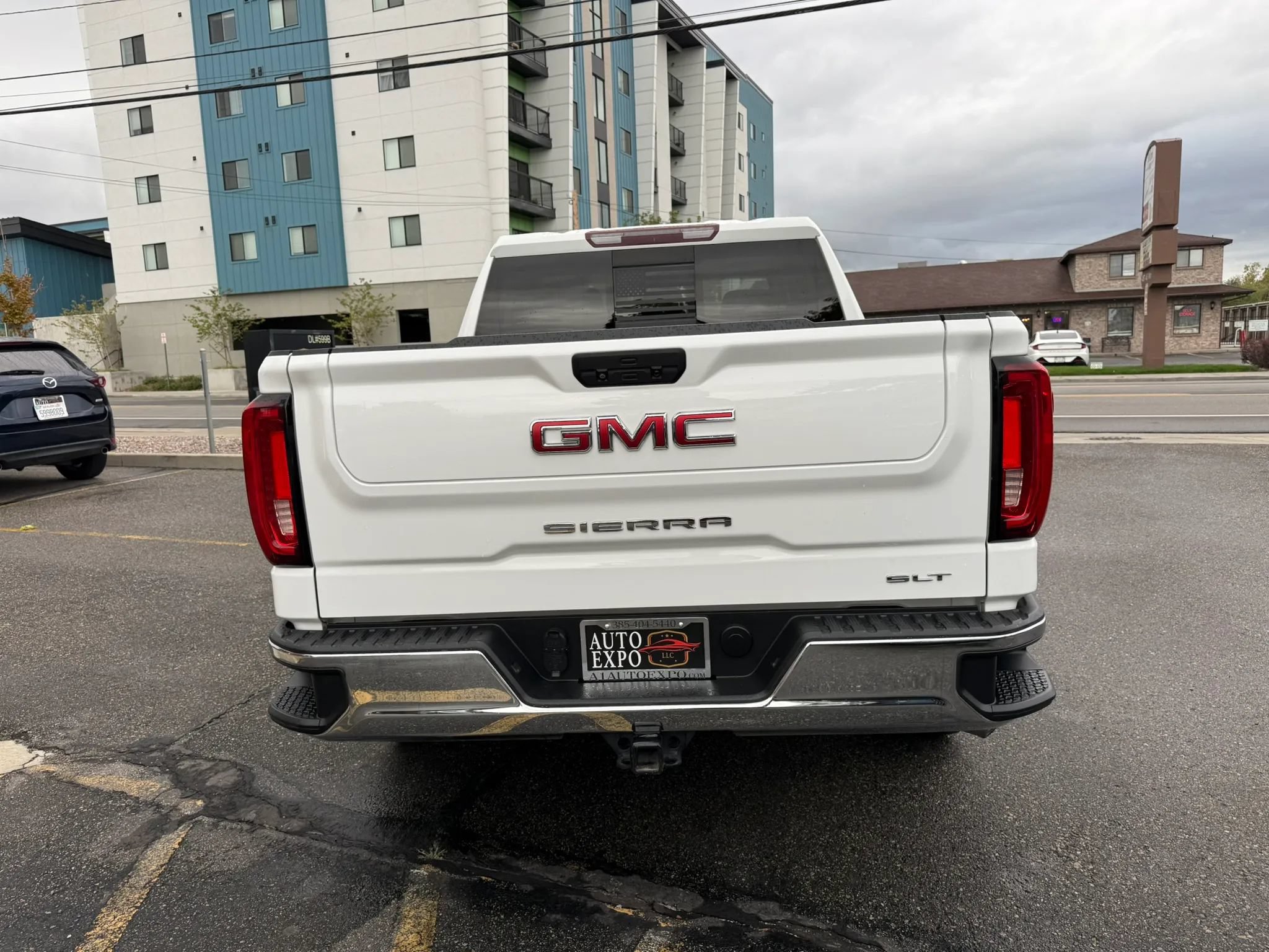 Used 2020 GMC Sierra 1500 SLT AWD/4WD image 6