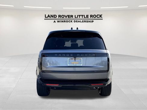 New 2025 Land Rover Range Rover SE image 7