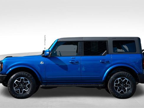 Used 2022 Ford Bronco Outer Banks AWD/4WD image 6