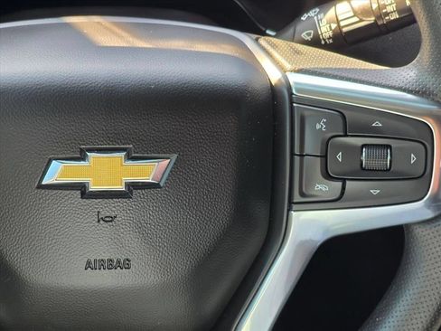 Used 2023 Chevrolet Blazer LT w/ Driver Confidence Package FWD image 16