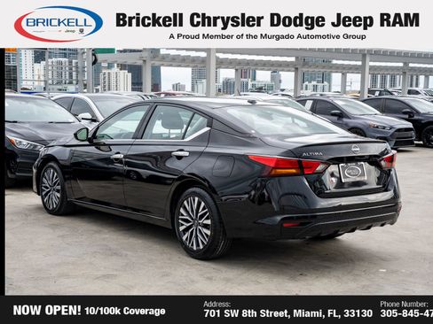 Used 2023 Nissan Altima 2.5 SV image 7