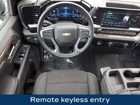 Used 2024 Chevrolet Silverado 1500 LT image 15