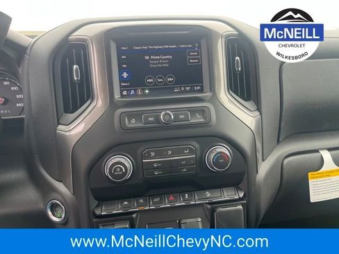 New 2026 Chevrolet Silverado 1500 Custom Trail Boss w/ Dark Appearance Package image 23