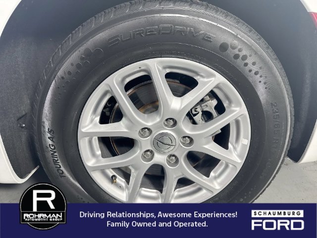 Used 2023 Chrysler Pacifica Touring-L FWD image 5