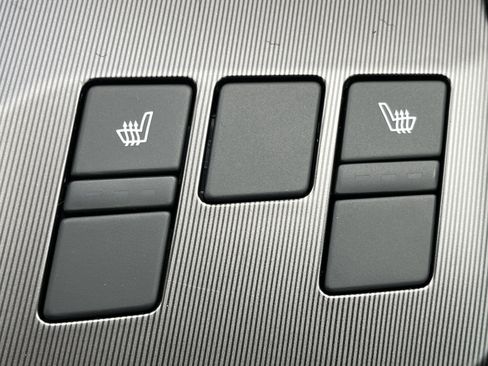 New 2026 Kia Sportage EX w/ EX Panorama Roof Package image 11