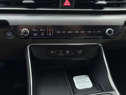 New 2026 Kia Carnival EX FWD image 14