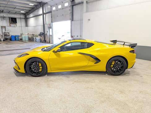 Used 2026 Chevrolet Corvette Stingray Premium Cpe w/ Z51 Performance Package RWD image 6