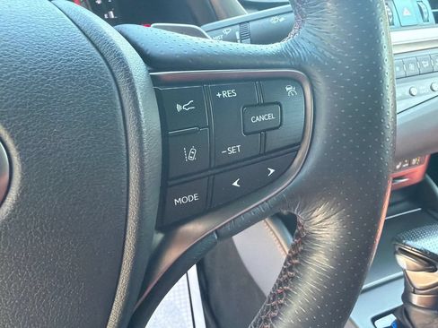 Used 2019 Lexus ES 350 F Sport w/ Accessory Package 2 FWD image 14