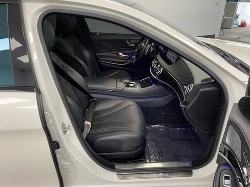 Used 2014 Mercedes-Benz S 550 Sedan image 23