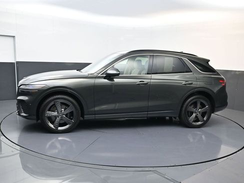 Used 2025 Genesis GV70 3.5T Sport w/ Sport Prestige Package image 6