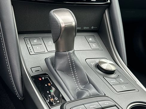 Used 2025 Lexus IS 350 F Sport w/ Navigation Package AWD/4WD image 19