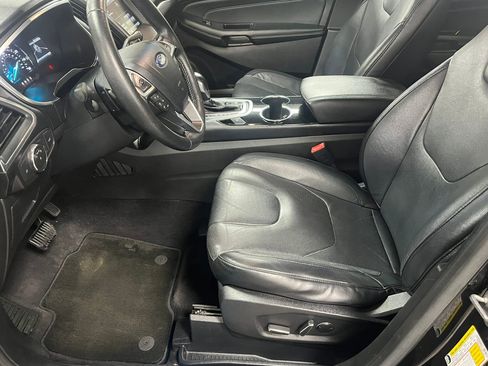 Used 2015 Ford Edge Titanium w/ Equipment Group 301A image 15