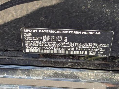 Used 2025 BMW 330i Sedan w/ Convenience Package image 17