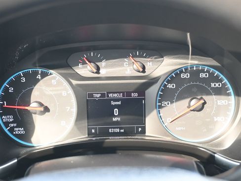 Used 2018 Chevrolet Equinox LS image 12