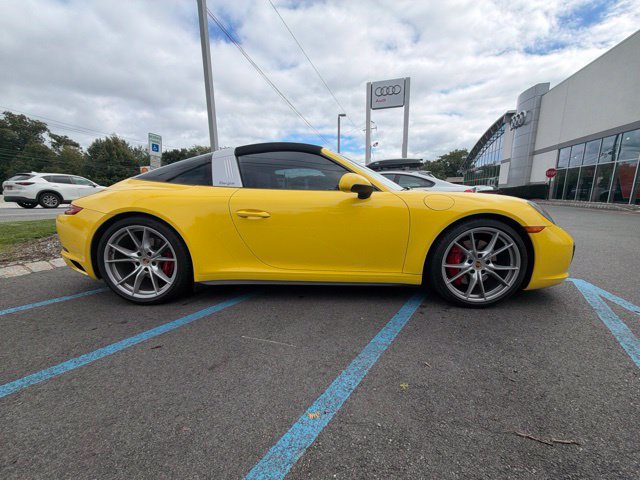 Used 2017 Porsche 911 Targa 4S AWD/4WD image 4