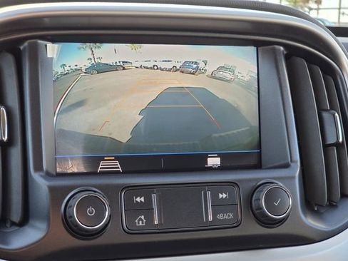 Used 2022 Chevrolet Colorado LT w/ Redline Special Edition image 23