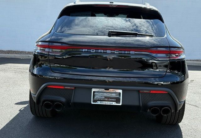 Used 2026 Porsche Macan AWD/4WD image 11