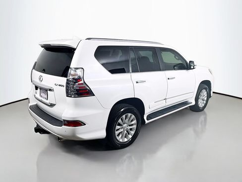 Used 2016 Lexus GX 460 w/ Premium Package AWD/4WD image 7