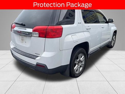 Used 2013 GMC Terrain SLE w/ LPO, Protection Package AWD/4WD image 4