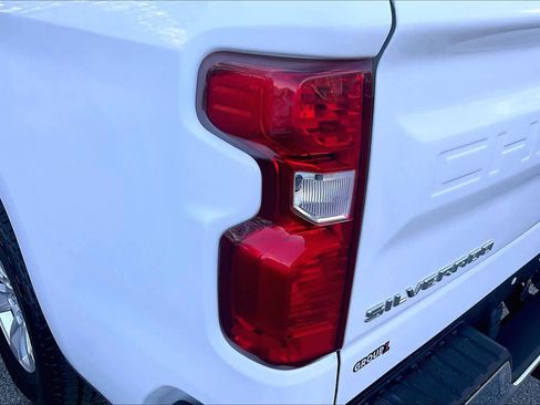 Used 2020 Chevrolet Silverado 1500 W/T w/ WT Fleet Convenience Package RWD image 24
