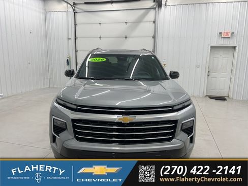 Used 2026 Chevrolet Traverse High Country w/ LPO, Floor Liner Package AWD/4WD image 7