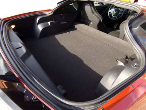 Used 2015 Chevrolet Corvette Stingray Coupe w/ 2LT Preferred Equipment Group image 10