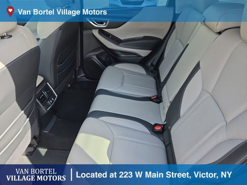 Used 2023 Subaru Forester Limited AWD/4WD image 26