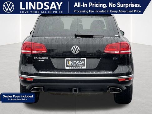 Used 2016 Volkswagen Touareg Sport AWD/4WD image 6
