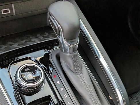 New 2026 GMC Canyon Elevation image 16