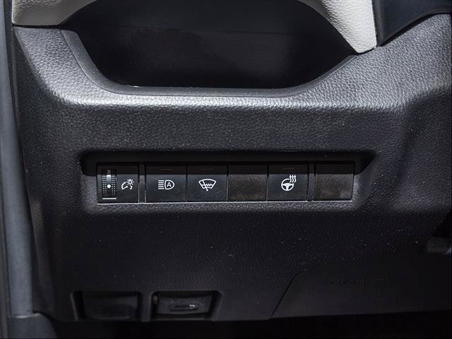 Used 2021 Toyota RAV4 XLE w/ XLE Grade Weather Package AWD/4WD image 13