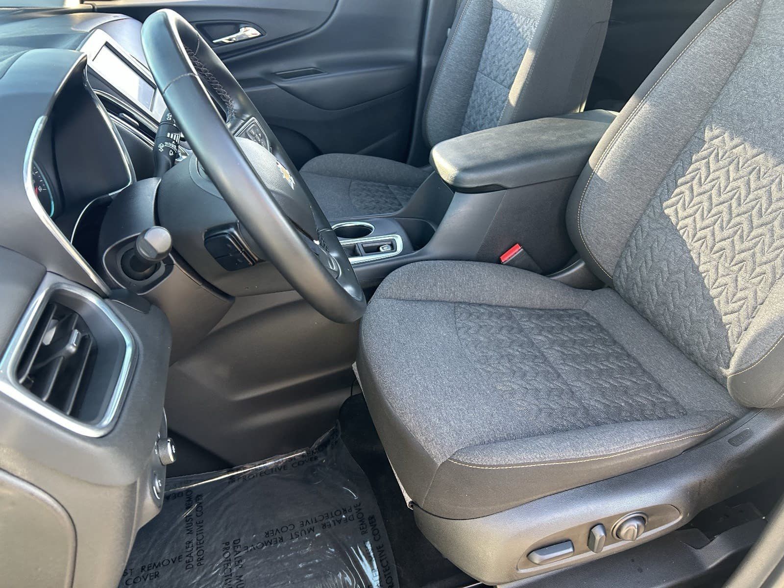 Used 2024 Chevrolet Equinox LT FWD image 25