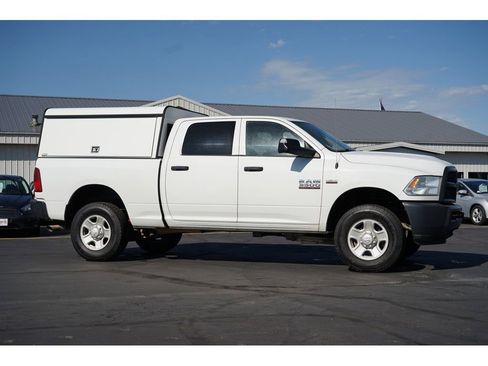 Used 2016 RAM 3500 Tradesman w/ Popular Equipment Group image 2