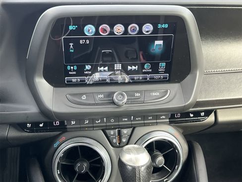 Used 2016 Chevrolet Camaro SS image 28