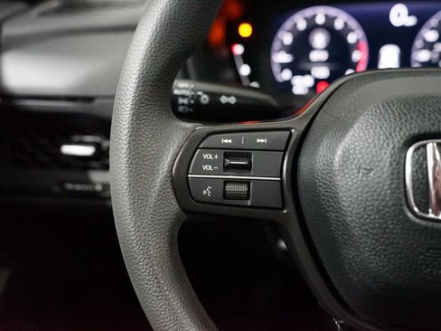 Used 2024 Honda Accord EX image 14