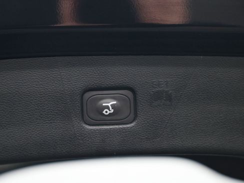 Certified 2022 Ford Edge SEL w/ Convenience Package image 13