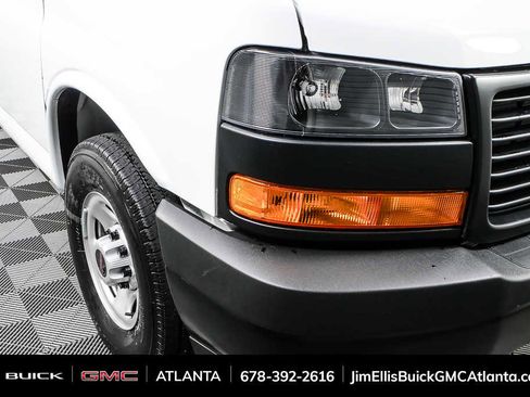 New 2025 GMC Savana 2500 w/ Driver Convenience Package image 29