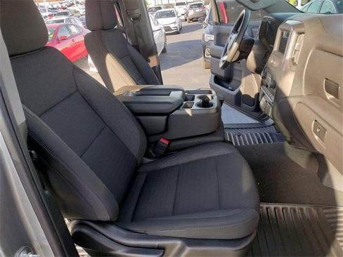 Used 2024 Chevrolet Silverado 1500 Custom image 13