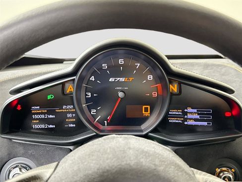 Used 2016 McLaren 675LT Coupe image 16