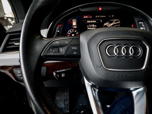 Used 2019 Audi Q7 2.0T Premium w/ Cold Weather Package image 33