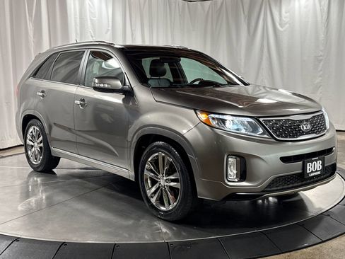 Used 2014 Kia Sorento SX w/ 3rd Row Package FWD image 7