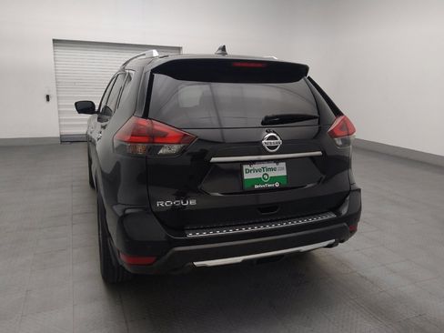 Used 2019 Nissan Rogue SV w/ Premium Package AWD/4WD image 6