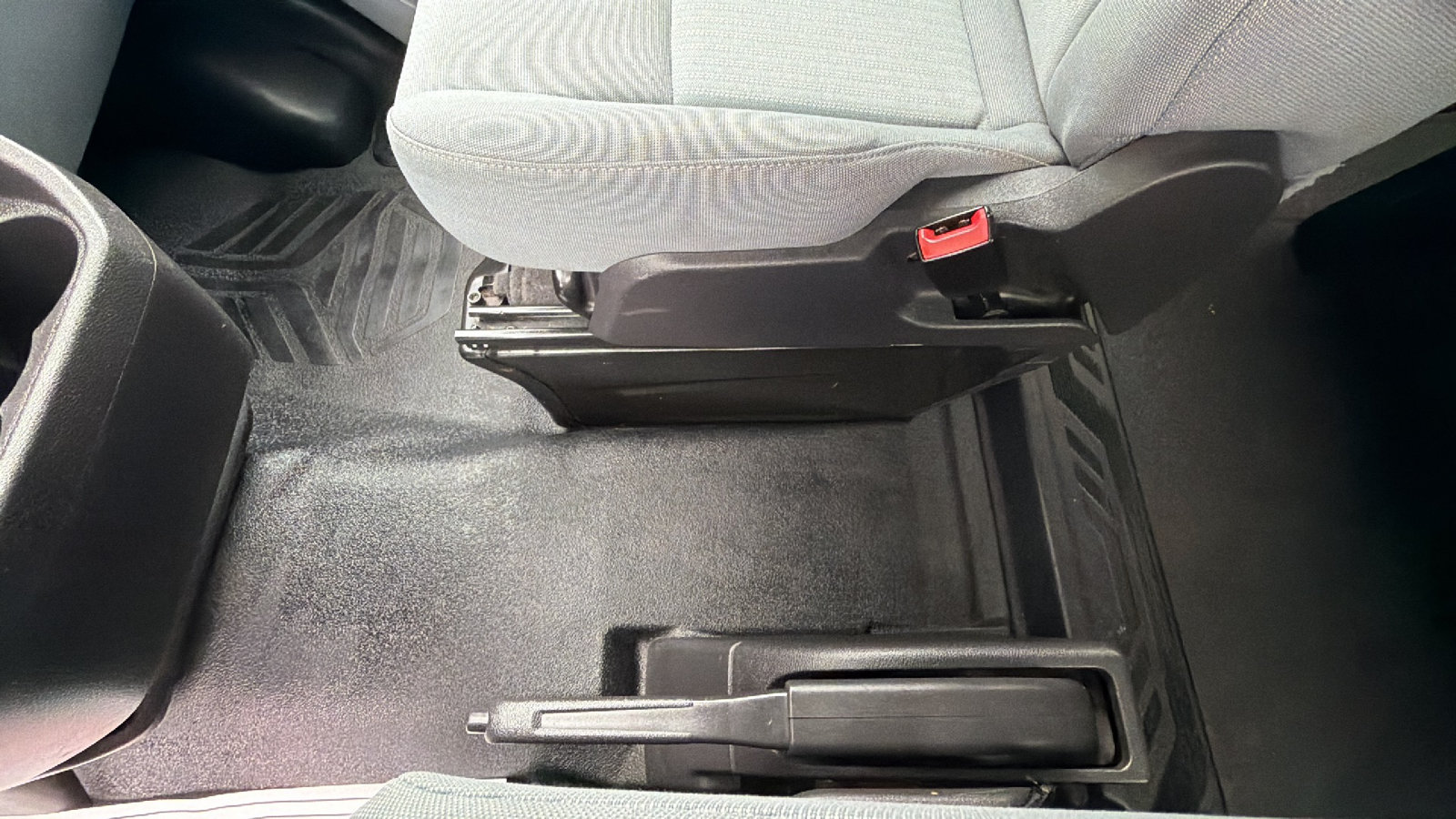 Used 2015 Ford Transit 350 XLT RWD image 11
