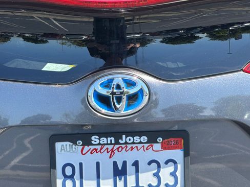 Used 2019 Toyota Prius Prime Premium image 49