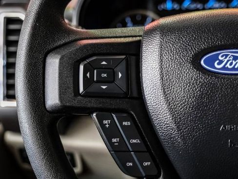 Used 2017 Ford F250 XLT w/ XLT Value Package image 15