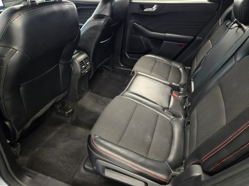 Certified 2024 Ford Escape ST-Line w/ Tech Pack #1 image 29